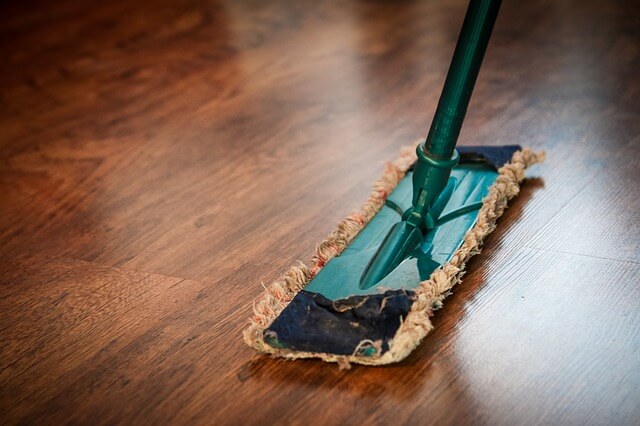 Slaapkamer schoonmaken: zo pakt u dat aan